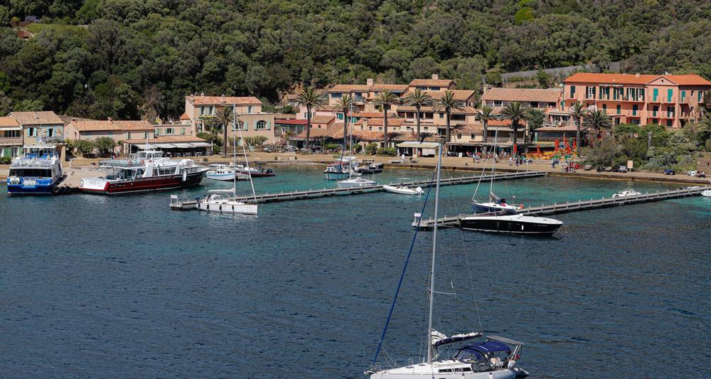 Promenade côtière avec les Bateliers de la Côte d'Azur_La Londe-les-Maures