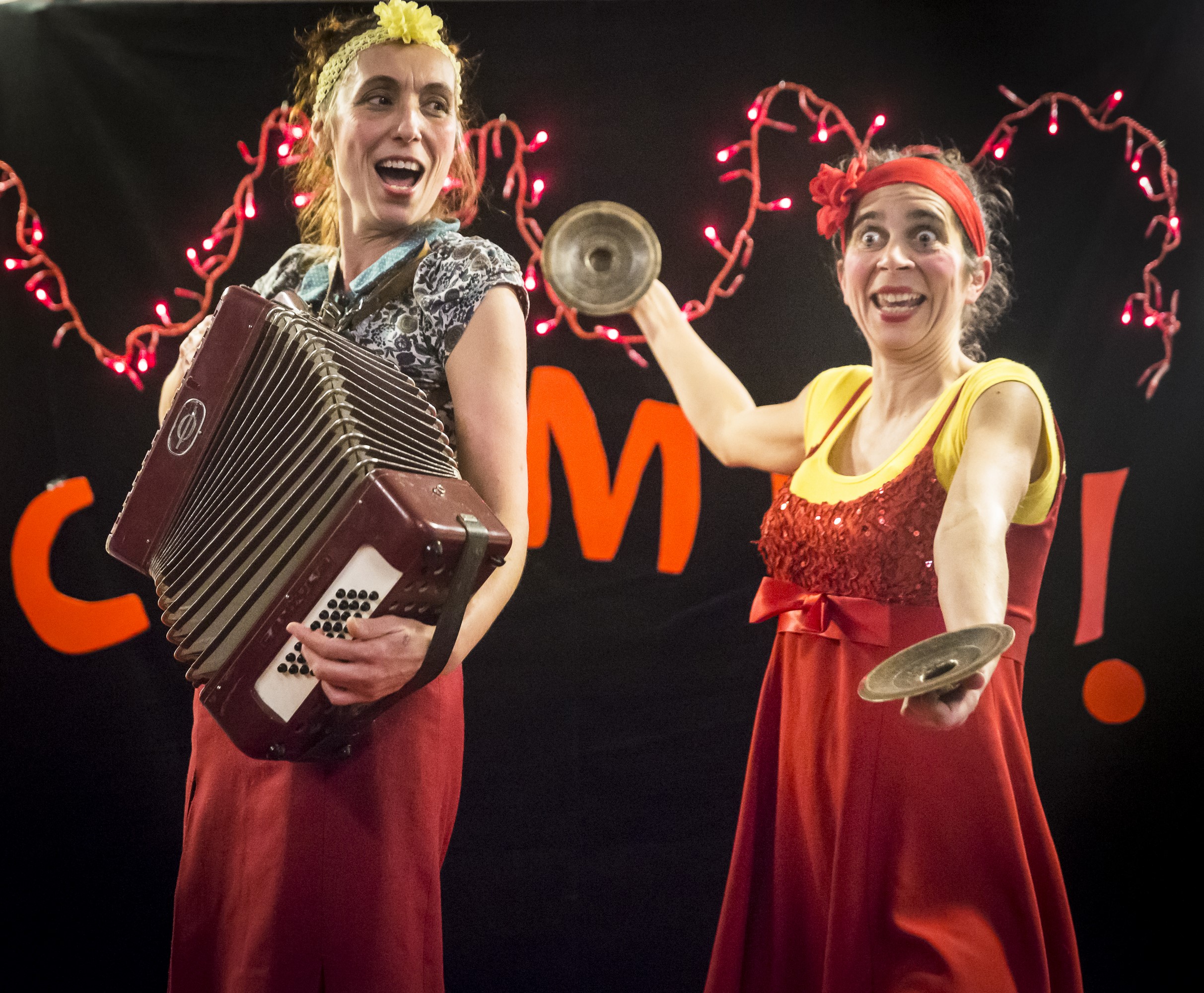 « Opéra Pouët - Carmen ou presque » - Cie Zoélastic | FESTIVAL "UN AUTOMNE SUR LES PLANCHES" POUR LES SCOLAIRES