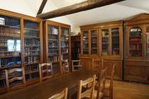bibliotheque_des_amis_du_musee_-_musee_bj.jpg