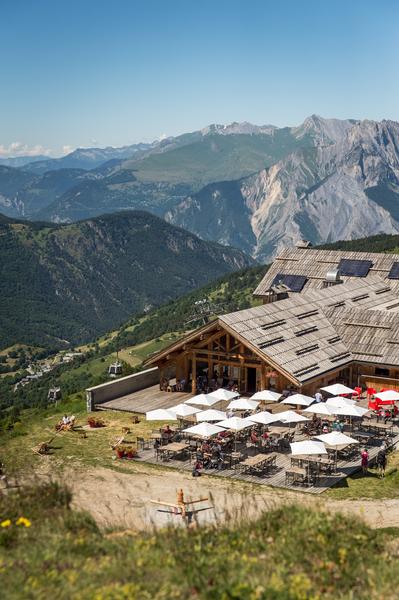 Alp de zélie en été à valloire