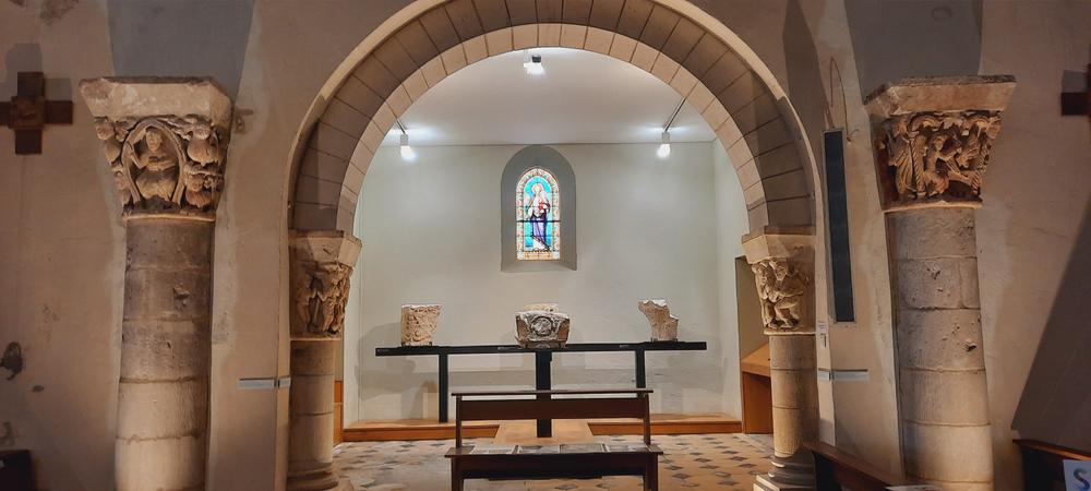 Découverte des chapiteaux de l’église