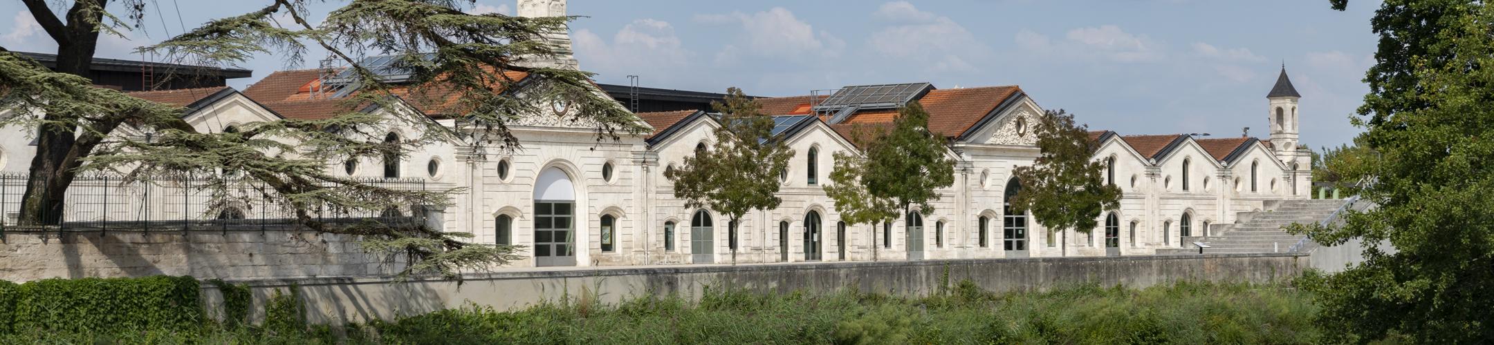 Visite dansée impromptue du Musée de la Bande Dessinée