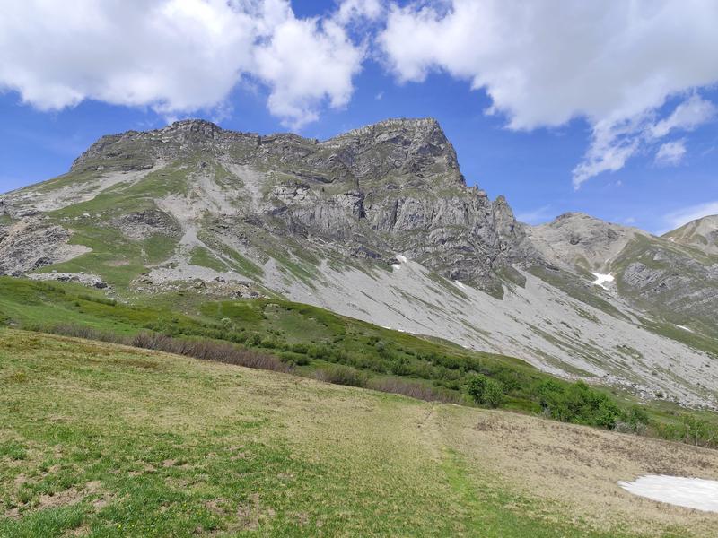 Arrivée Col de Niard vue Aravis