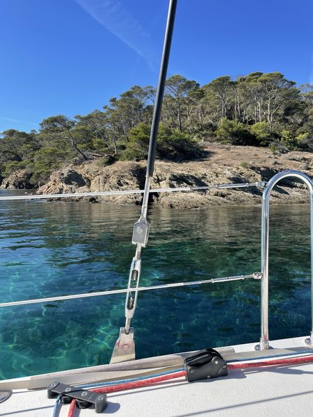 Porquerolles catamaran Passion Med