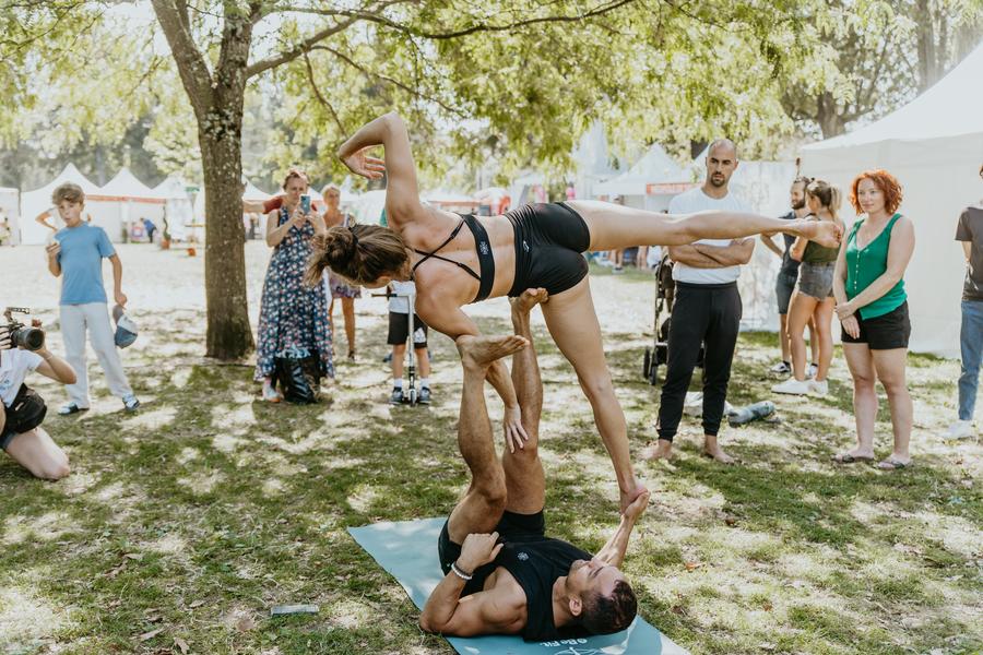 Instant BE FIT : Acroyoga