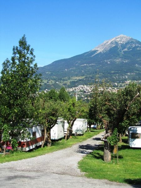 Camping La Tour EMBRUN