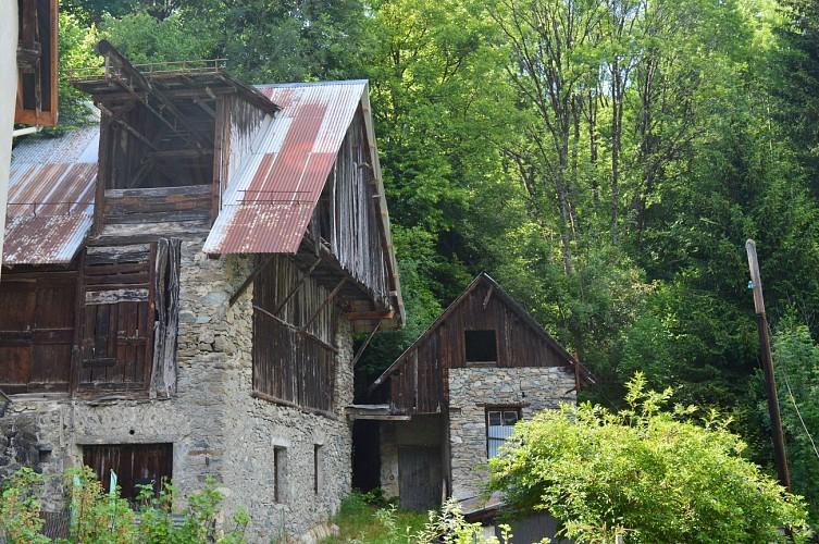 Balade découverte du Village d'Allemond_Allemond