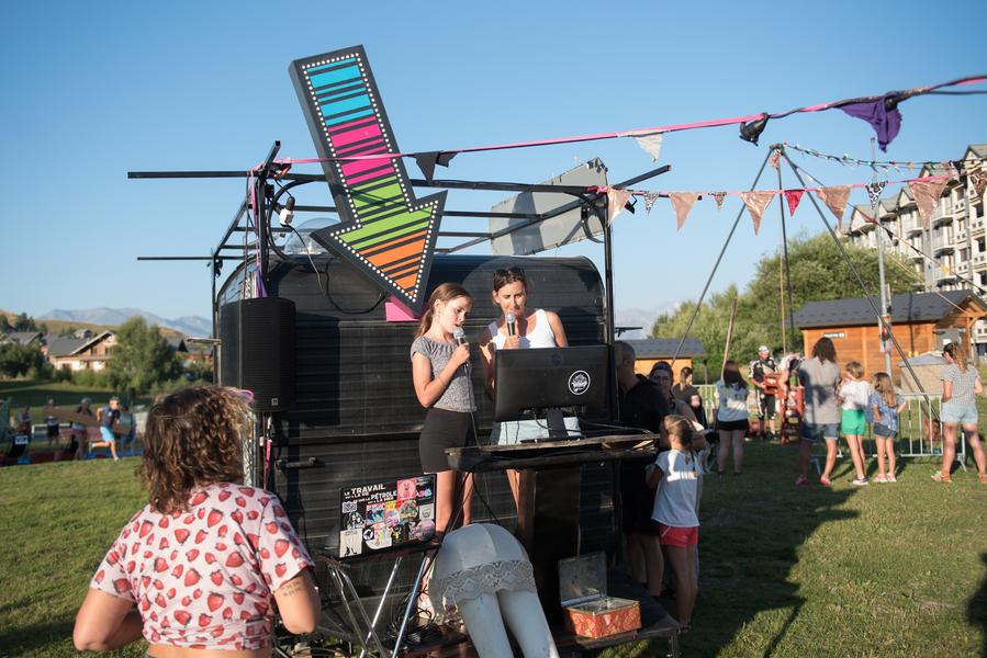 Fête foraine artisanale  - Spectacle Est Dans La Rue_La Toussuire