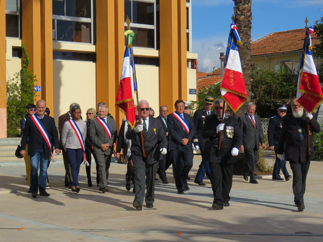 Les cérémonies patriotiques en Méditerranée Porte des Maures