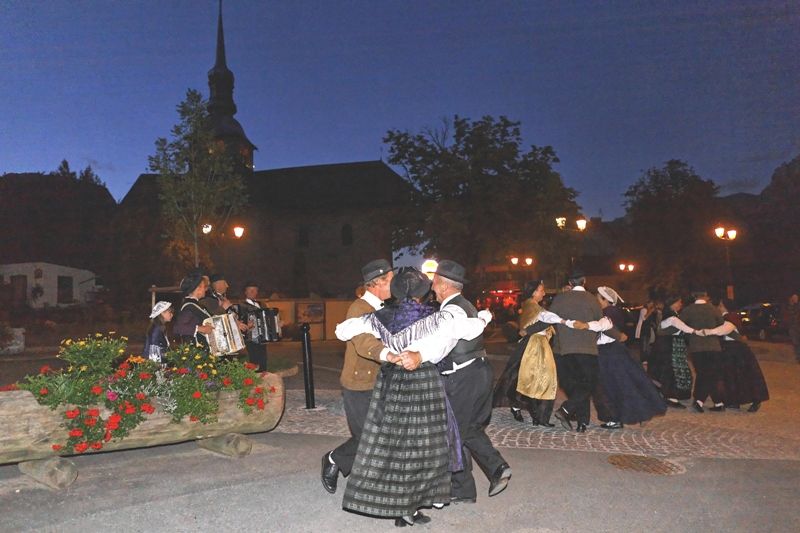 Groupe folklorique de Cordon Groupe folklorique de Cordon