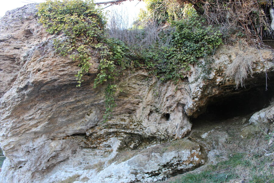Sentier du Puits qui bout