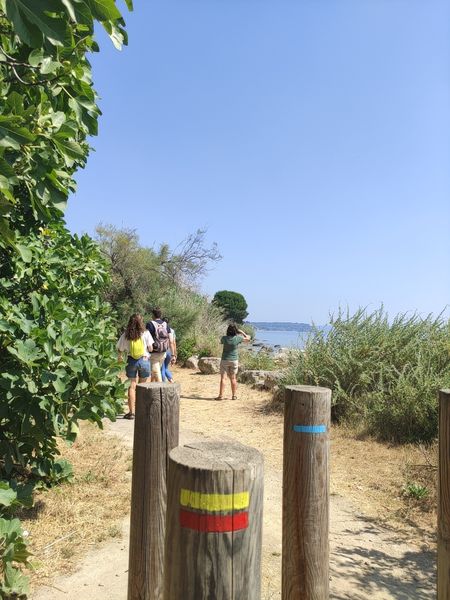 GR2013, depuis le port des Heures Claires vers la plage de la Romaniquette