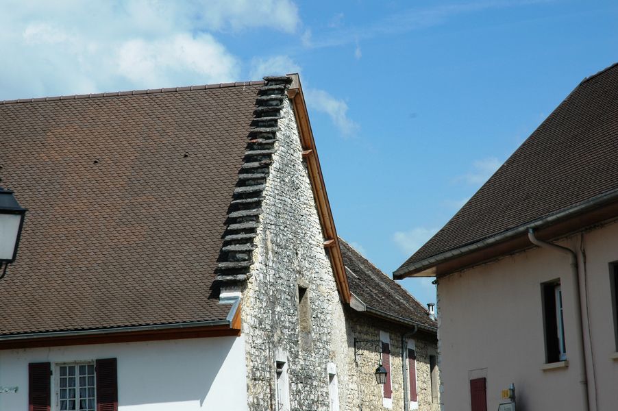 Toits Creys-Mépieu - OTSI Morestel