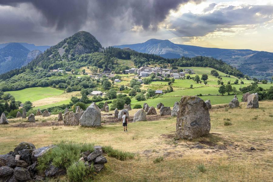 Tchier vue sur Mézenc Roches et Gouleyou
