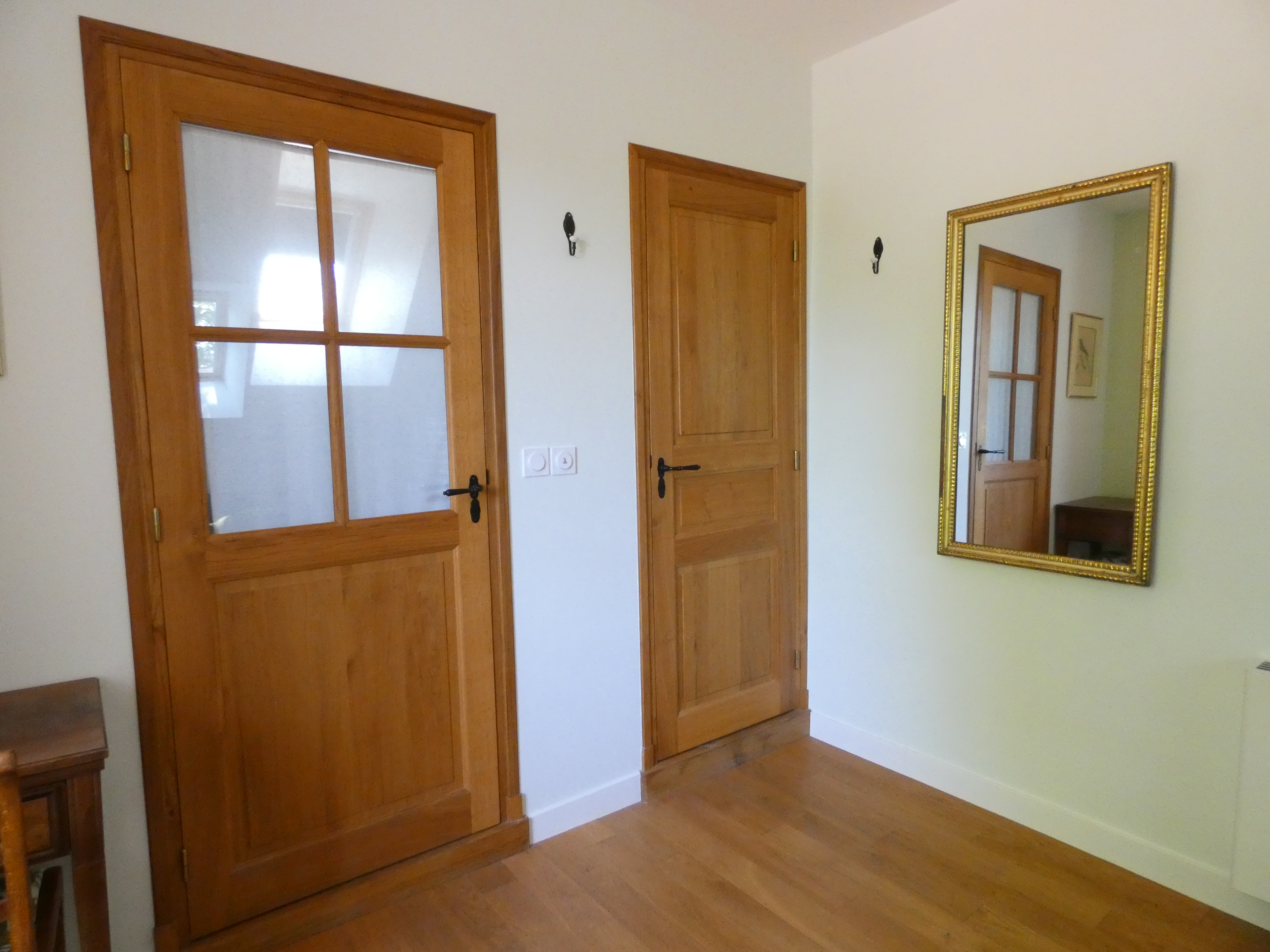 Dans chaque chambre, salle de bains et WC séparés