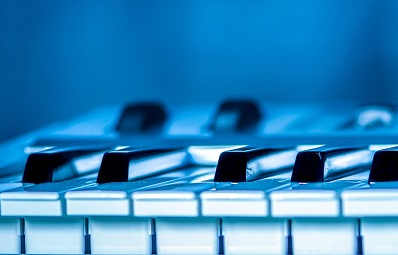 L’Alpha M... Le piano