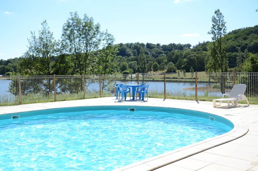 La piscine est ouverte du 1 juin au 30 septembre