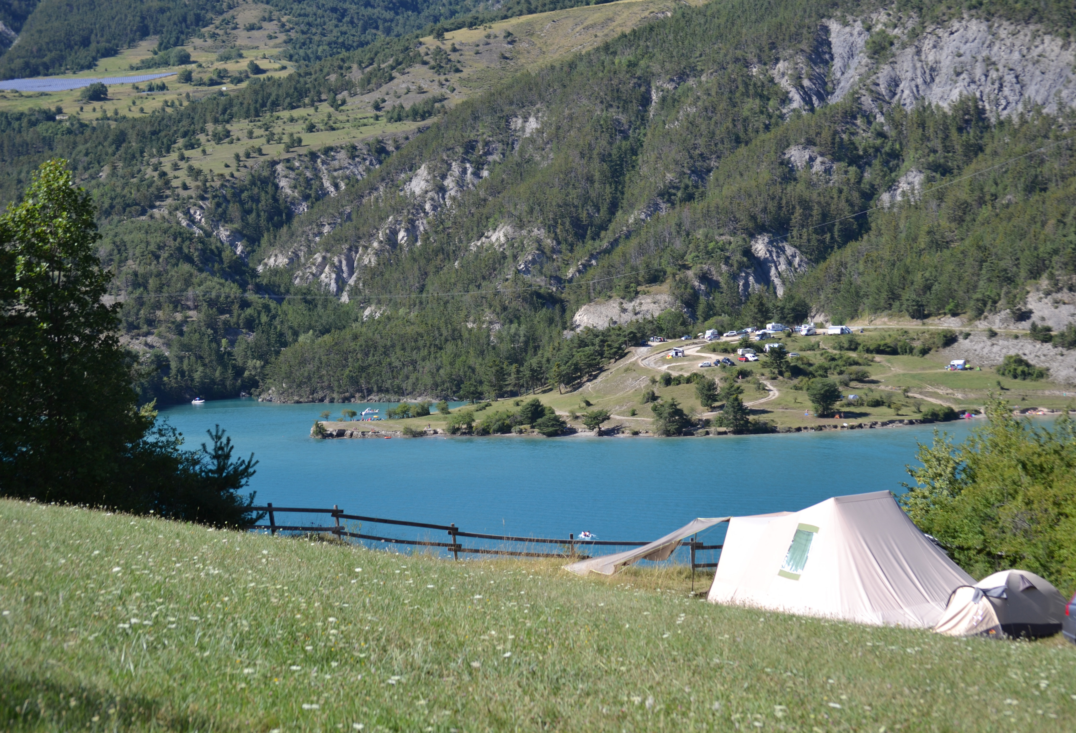 Camping Lou Pibou - Lac de Serre-Ponçon