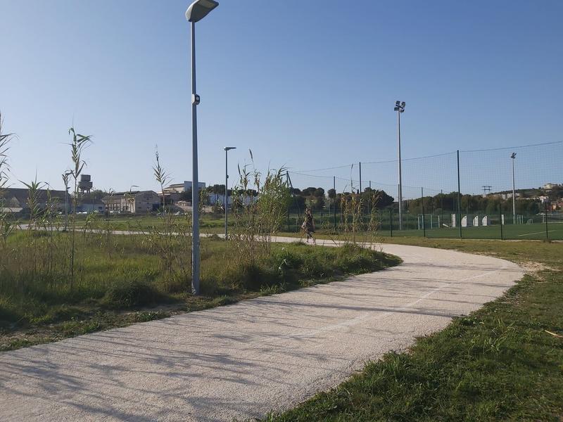 GR2013 - A06 - De Martigues à la Gare de Croix Sainte_Martigues