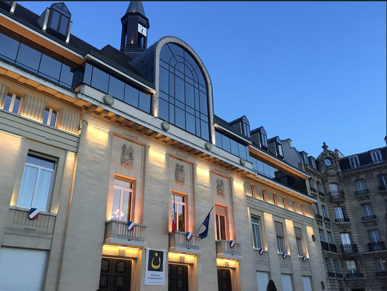 Façade de l'hôtel de ville de Saint-Mandé 