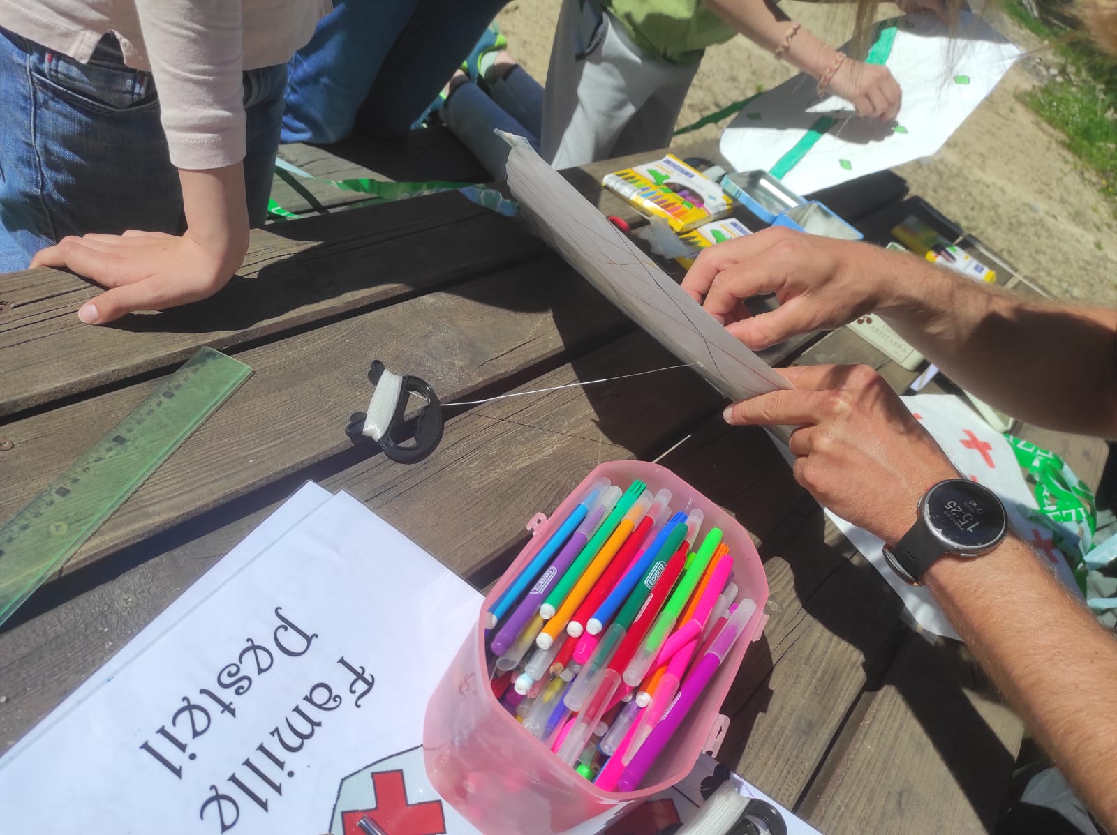 Atelier cerf-volant aux Tours de Merle - 