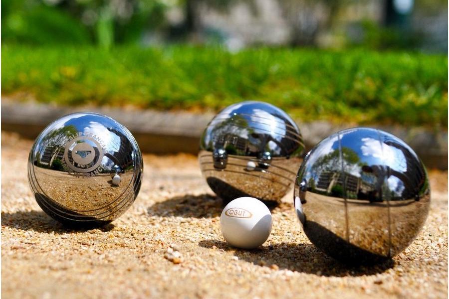 Concours de pétanque en doublette_Aiguilles
