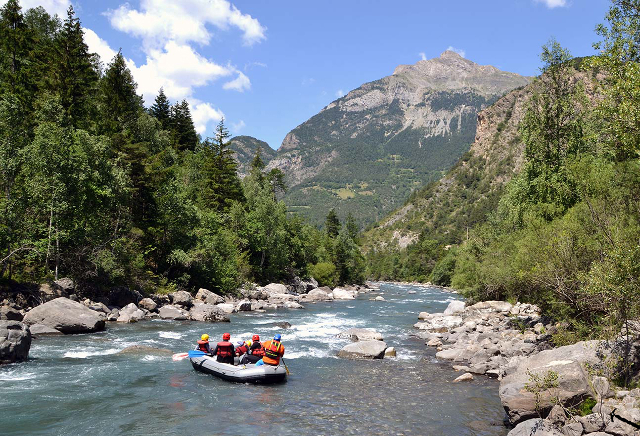 Apache Rafting : rafting enfant / ado