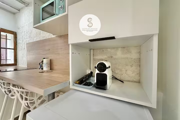 ab4a074a-0541-446b-869b-28051b61c337