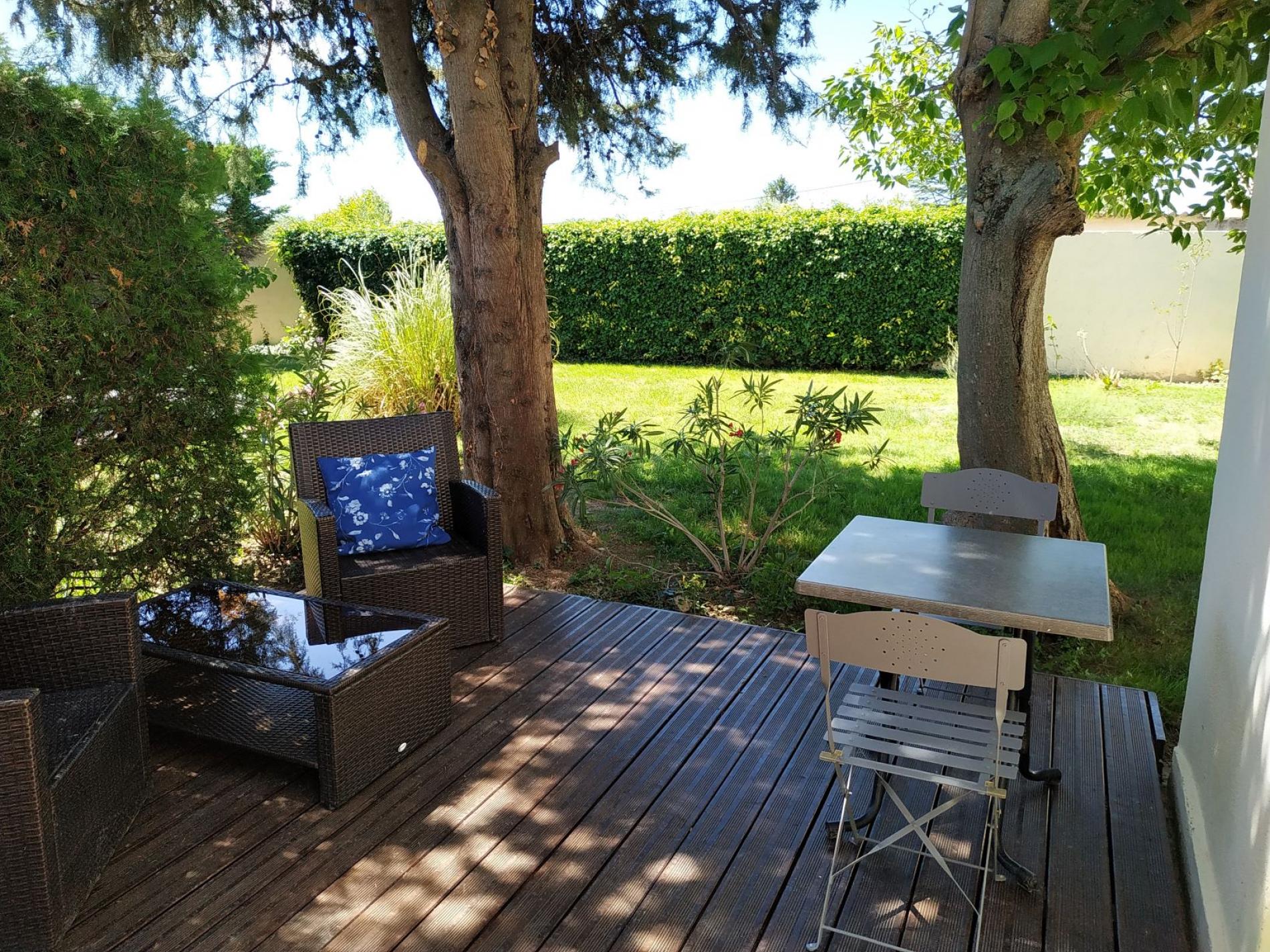 Le Mas des Amandiers, Graveson - photo 20