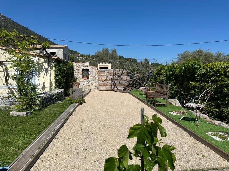 Gîte Olidom-Terrain de pétanque-Saint Jeannet-Gîtes de France Alpes-Maritimes