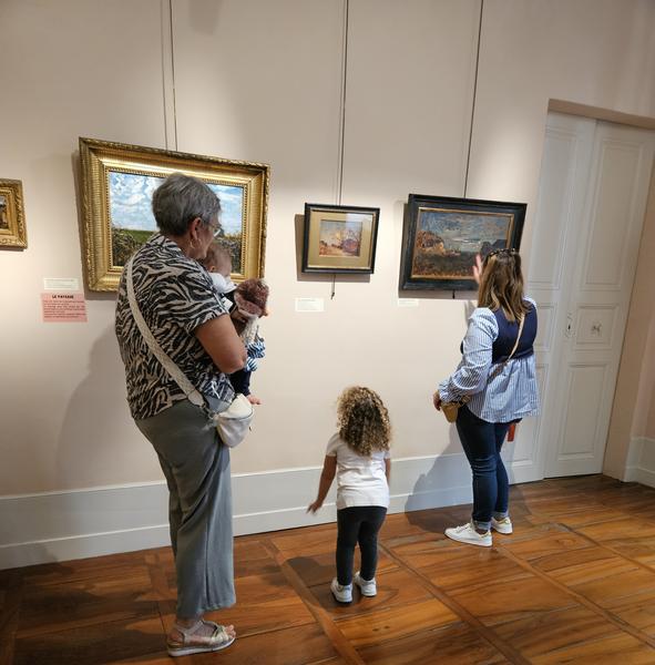 Instants famille à la Maison Ravier : les p'tits visiteurs_Morestel