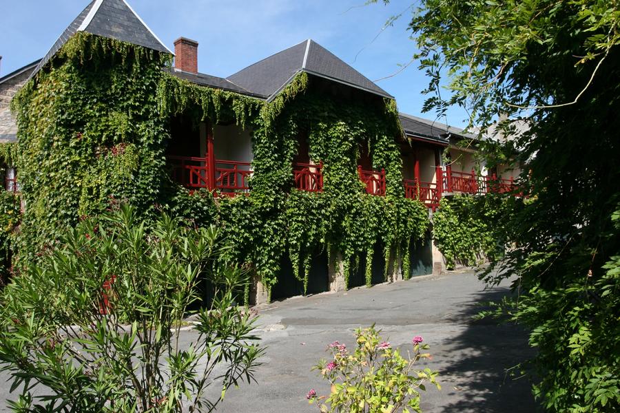 Histoire Les Maisons Le Castel