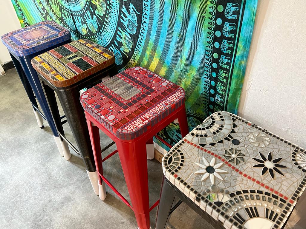 Tabouret en mosaïque