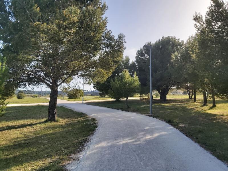 GR2013 - A06 - De Martigues à la Gare de Croix Sainte_Martigues