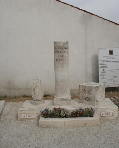 Le monument aux morts - Guerre d'Algérie