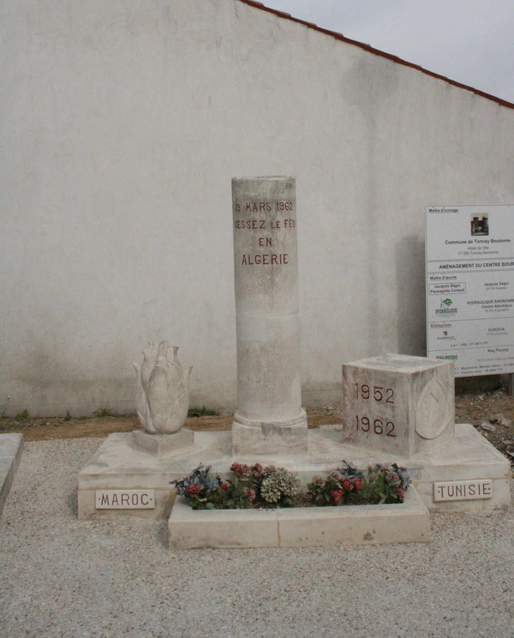 Le monument aux morts - Guerre d'Algérie