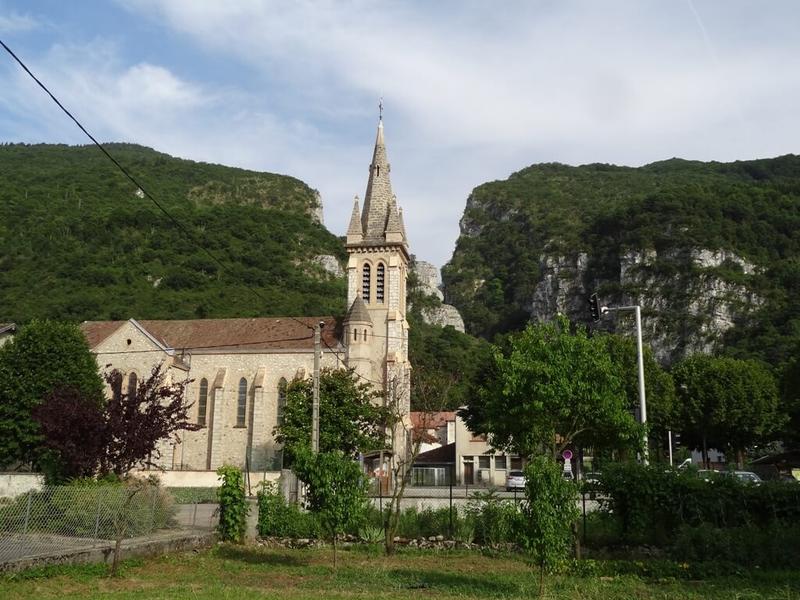 Vue des gorges du Na à partir du villagen