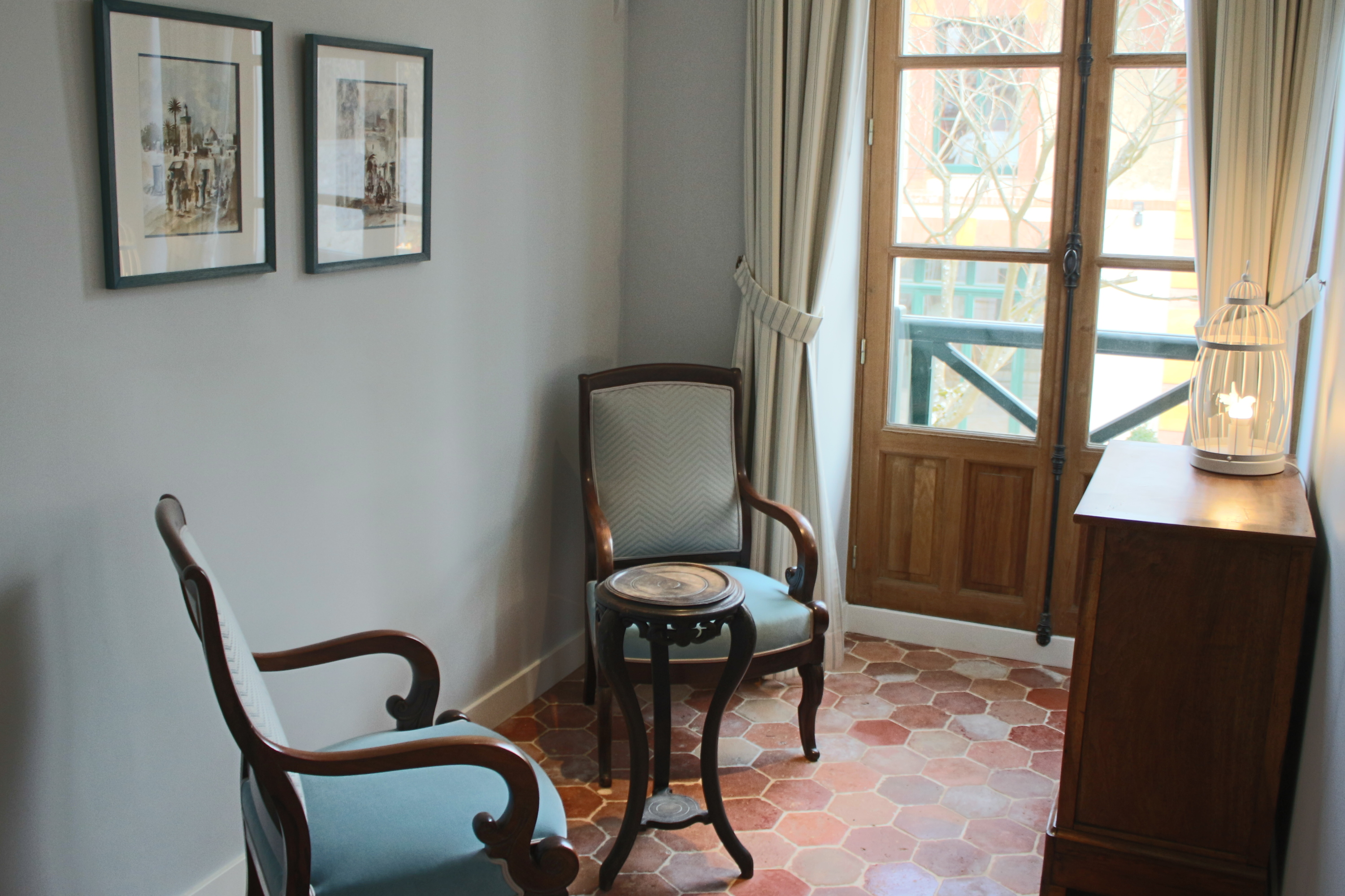 Une petite bibliotheque