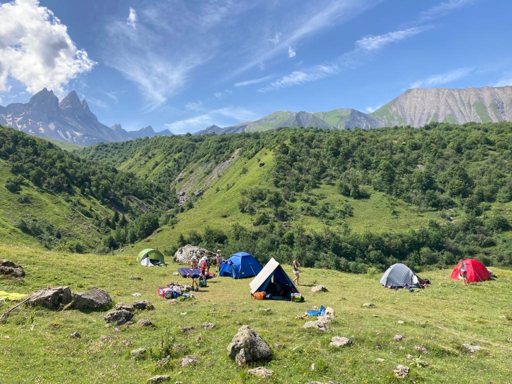 Mini-camp sous tente à ALbiez