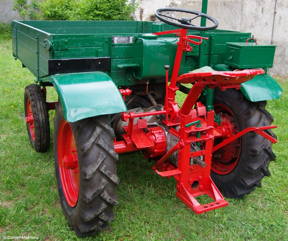 tracteur ancien