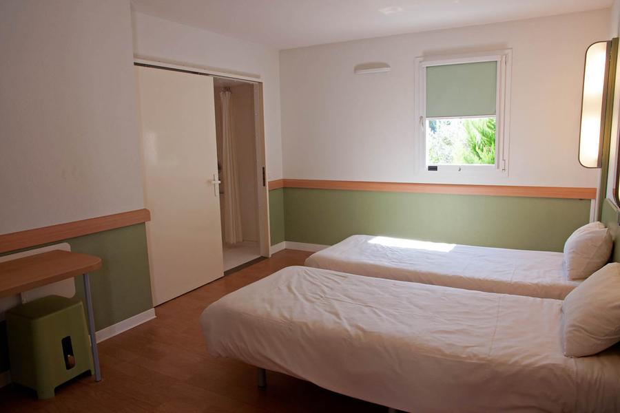 Chambre avec twin beds