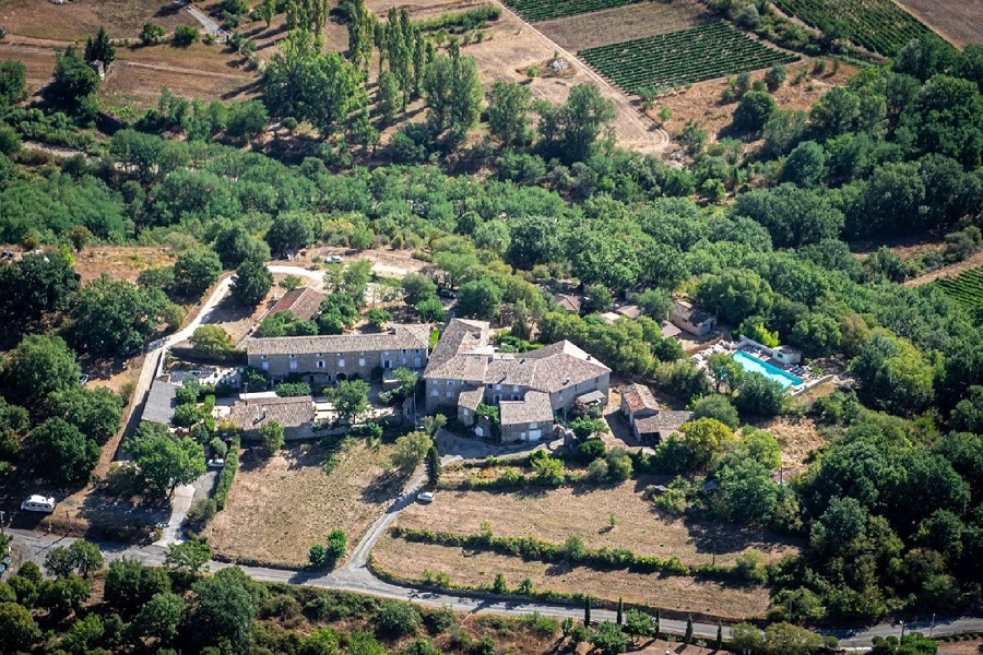 Cle des champs ardeche vue aerienne Vallon Pont d'Arc