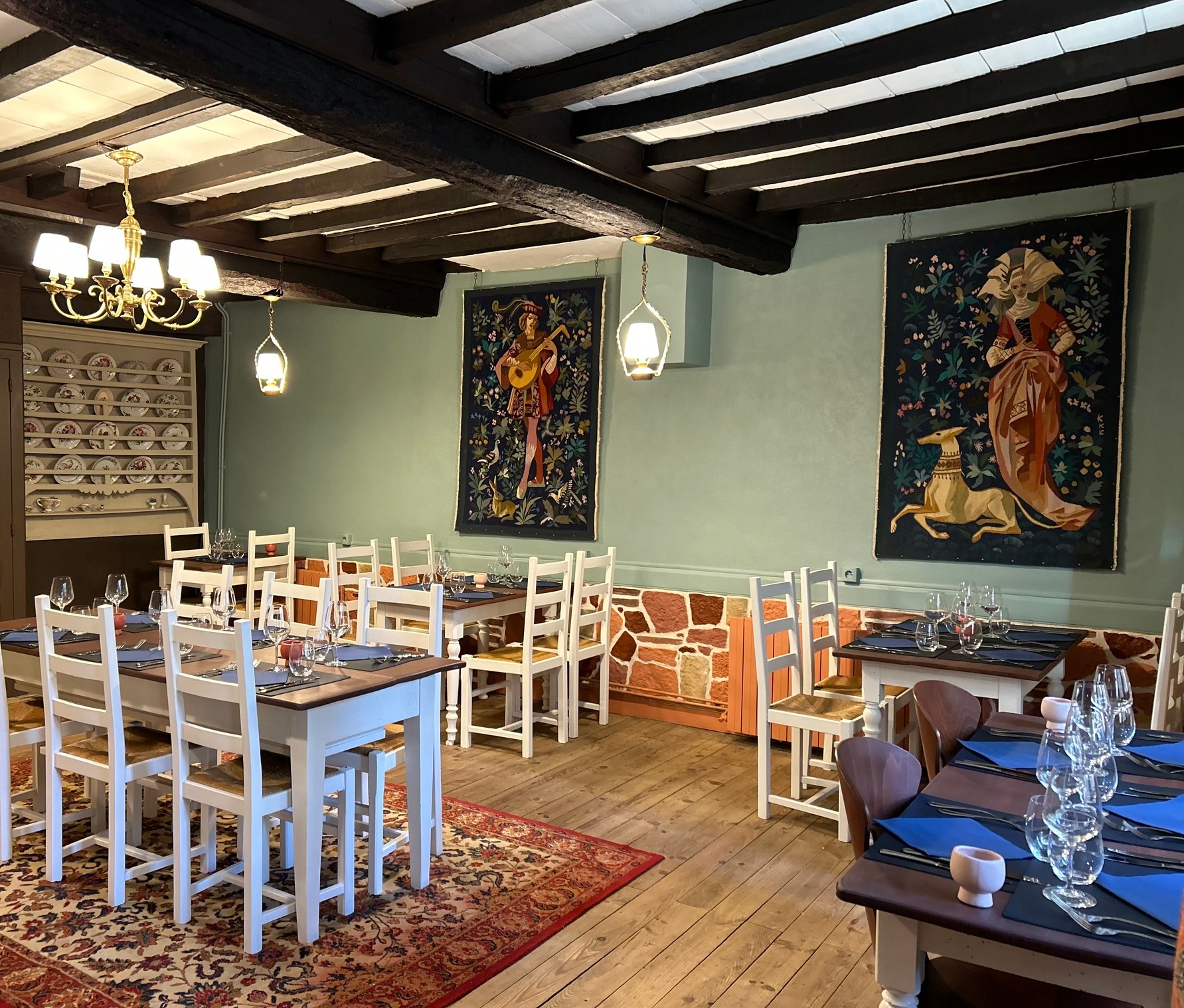 salle de restaurant de l'auberge du coq