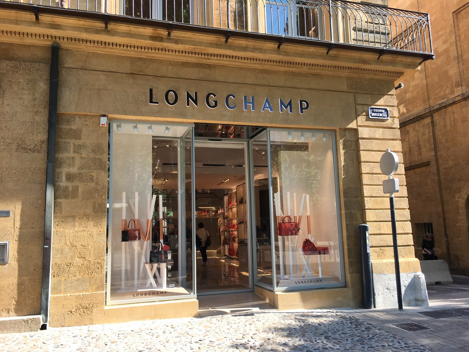 Longchamp