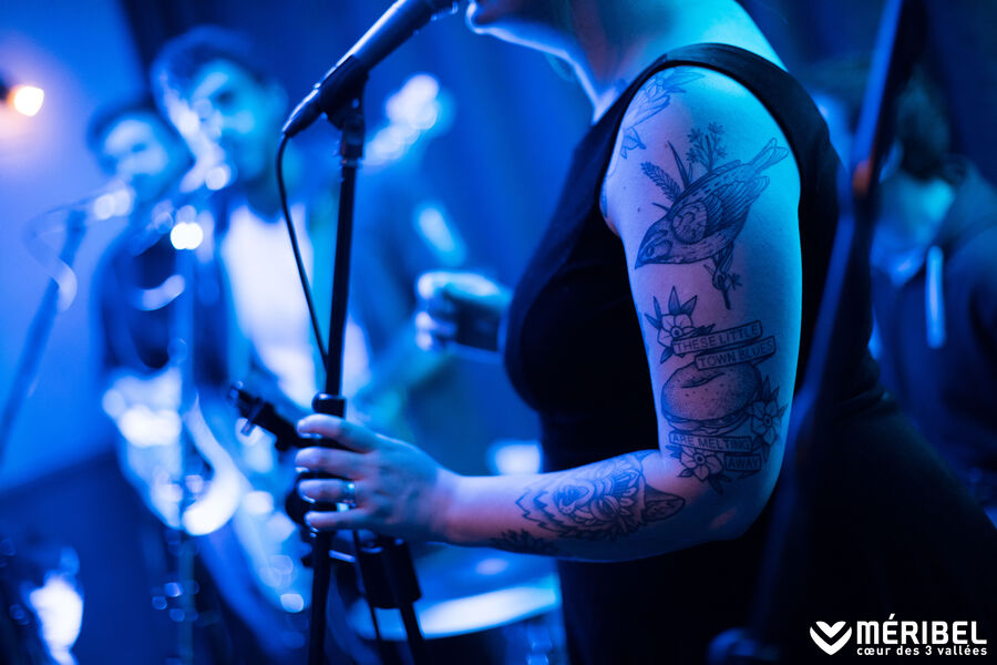 Le sens de la fête et de l'afterski dans les bars de discothèques de méribel