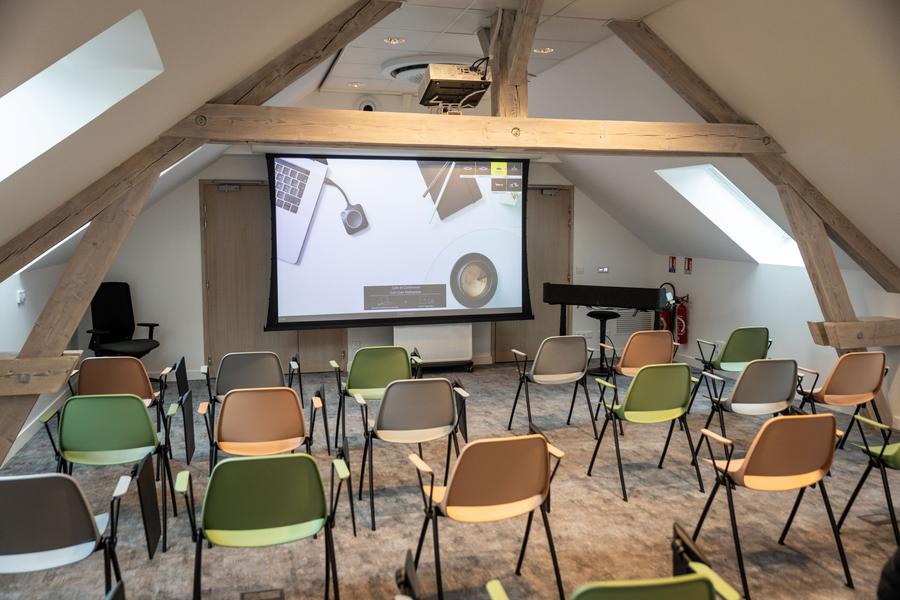 Salle de formation avec 30 places Salle de formation avec 30 places