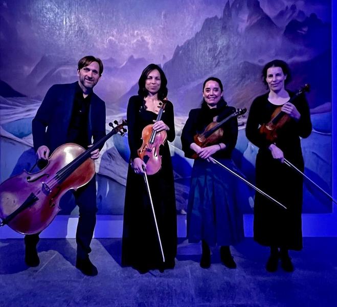 Quatuor à cordes Gabriel Loppé - © Claire Roff Concert - Lever de soleil en montagne - © Claire Roff