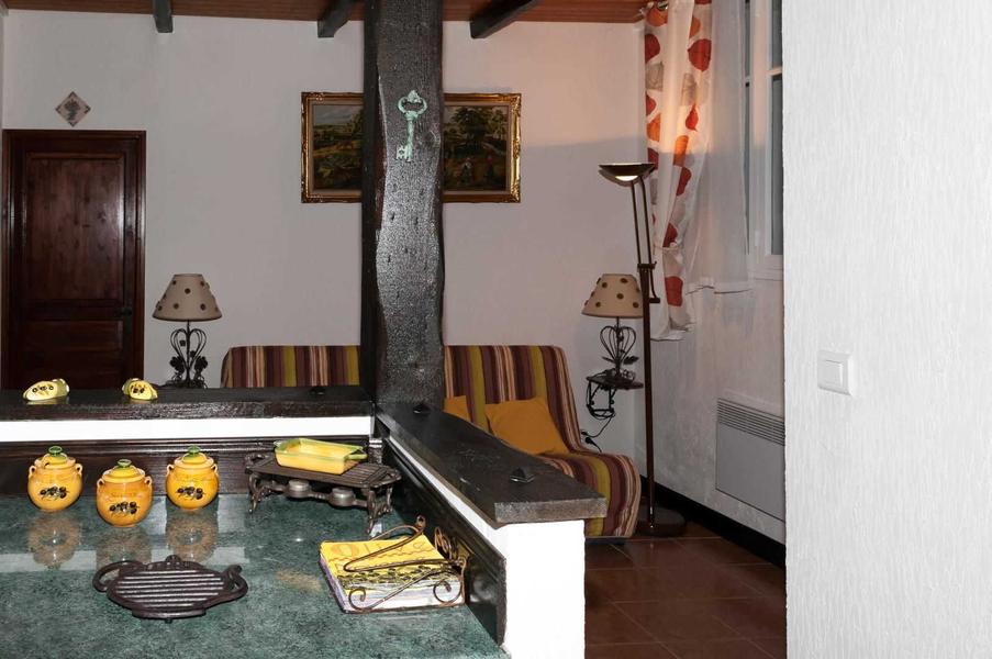 La Bastide des Chênes-canapé convertible-Le Broc-Gîtes de France Alpes-Maritimes.