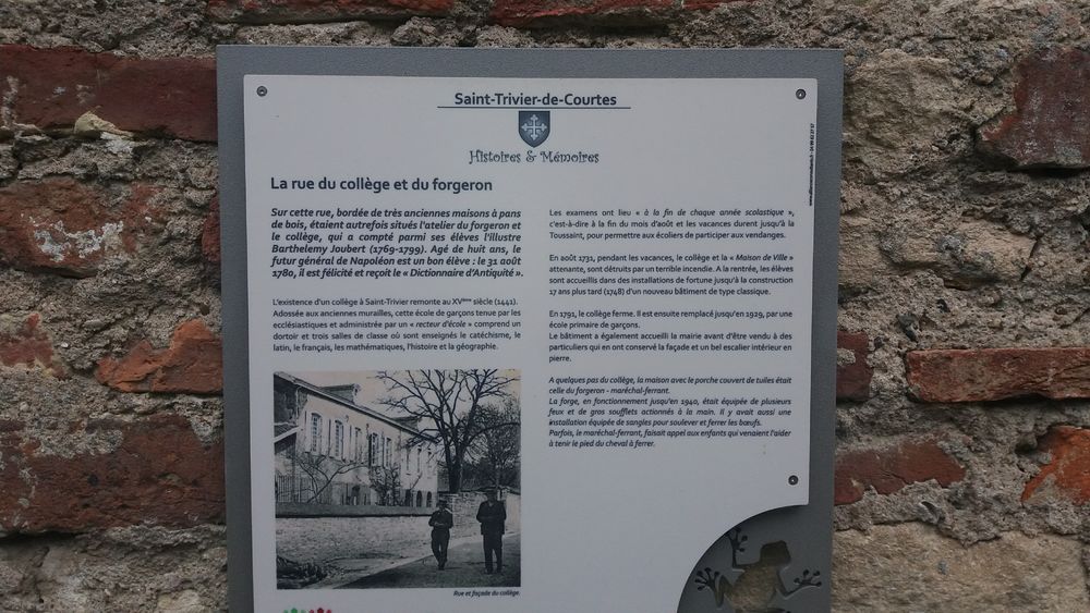 St Trivier de Courtes - Sentier découverte