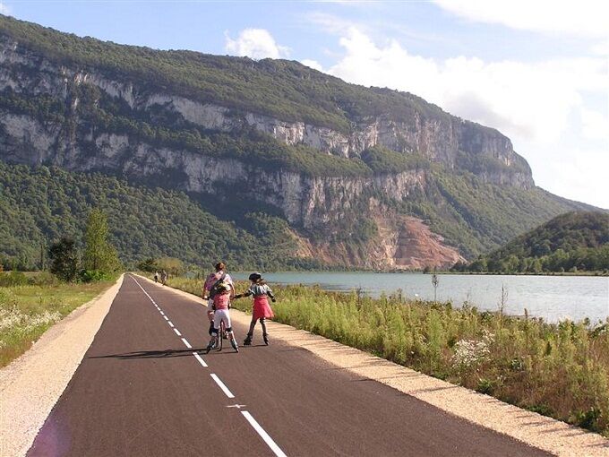La ViaRhôna, voie cyclable, du Léman à la méditerranée